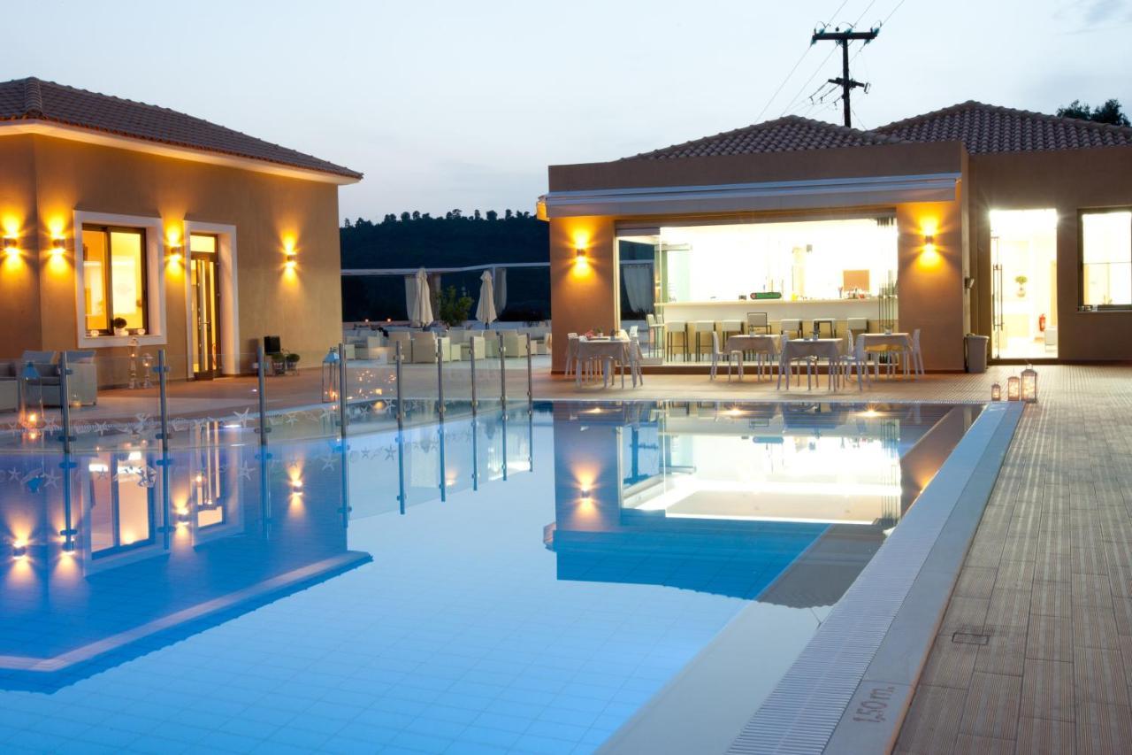 Skiathos Premier Трулос Екстериор снимка