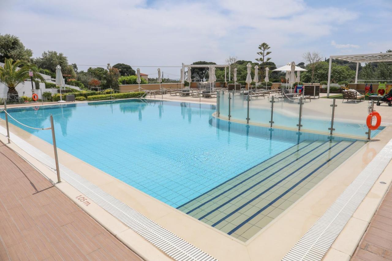 Skiathos Premier Трулос Екстериор снимка