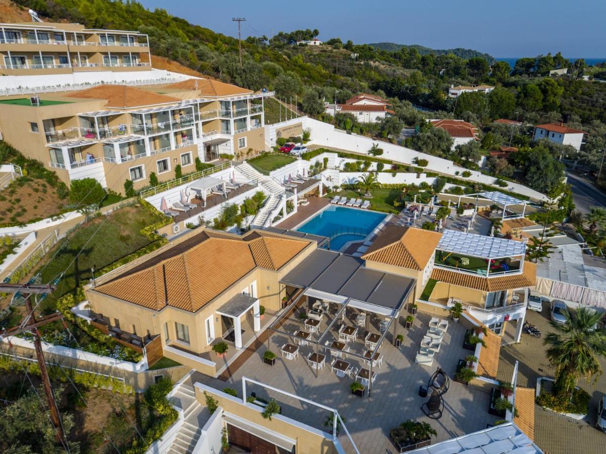 Skiathos Premier Трулос Екстериор снимка