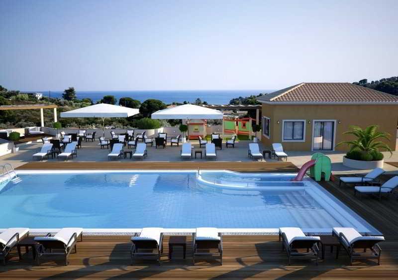 Skiathos Premier Трулос Екстериор снимка